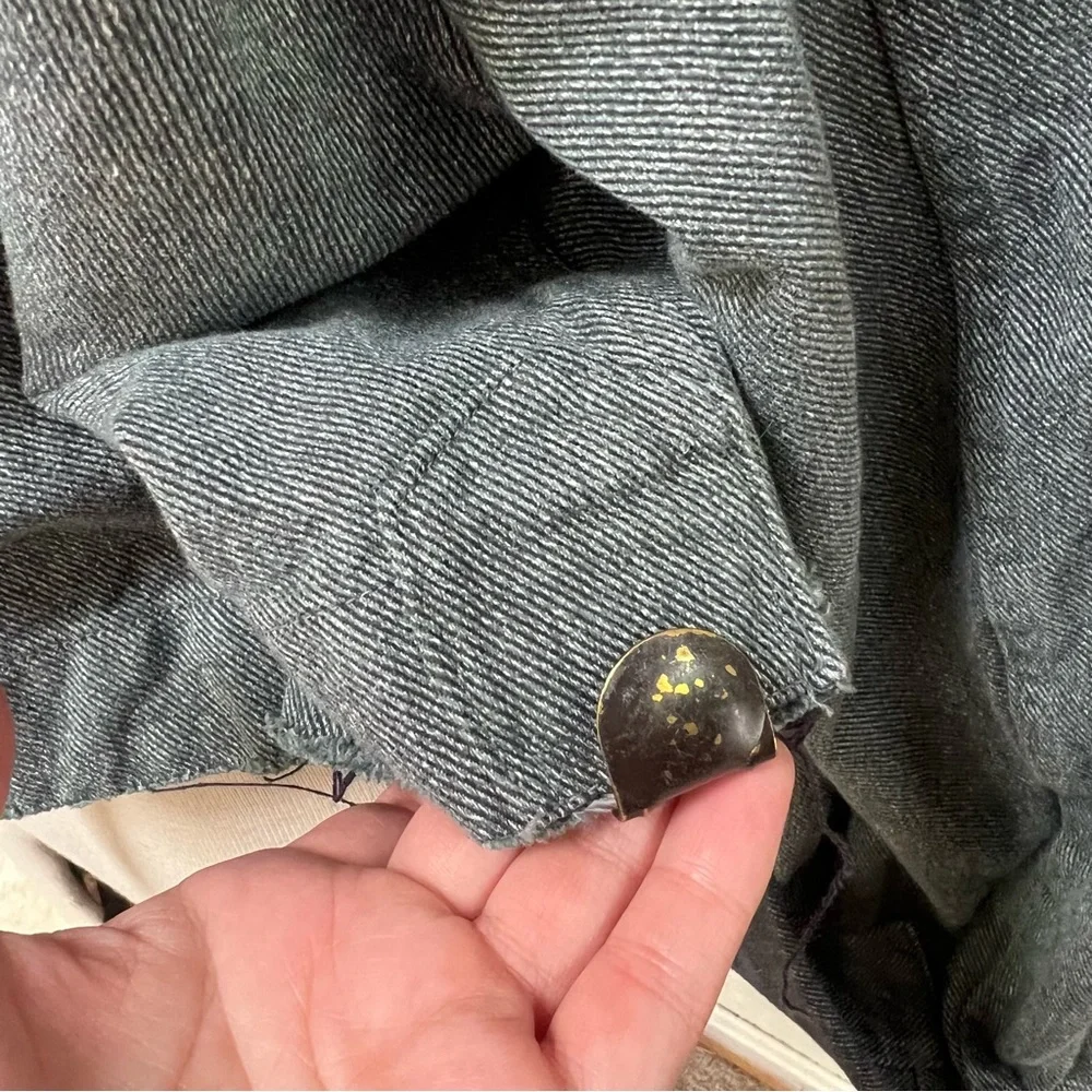 Up cycled selvedge denim cropped jacket - Picture 14 of 15